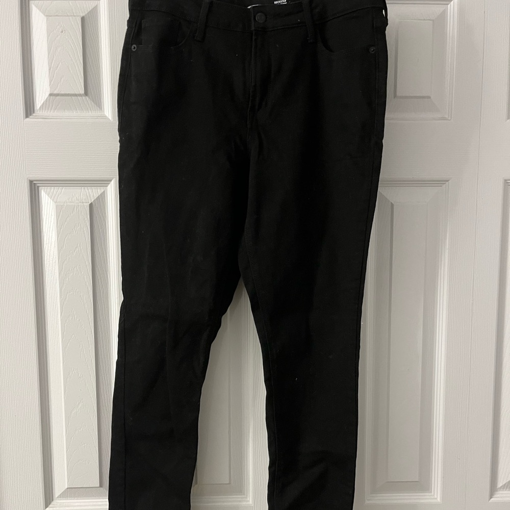 Old navy rockstar jeans